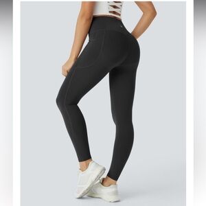 Halara UltraSculpt High Waisted Butt Lifting Tummy Control Pocket Leggings